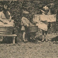 Vita pratica nella Casa dei Bambini all'Umanitaria [anni Venti] - <em>Notizie Varie</em> in "L'Idea Montessori", a.I, n.2-3, 30 giugno-31 luglio 1927, p.22.$$$209