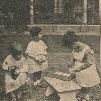 Vita pratica nella Casa dei Bambini all'Umanitaria [anni Venti] - <em>Notizie Varie </em>in "L'Idea Montessori", a.I, n.2-3, 30 giugno-31 luglio 1927, p.22.$$$210
