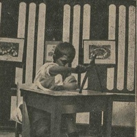 Esercizi col materiale nella "Casa dei Bambini" all'Umanitaria diretta dalla signora Lola Condulmari [anni Venti] - "L'Idea Montessori", a.I, n.3-4, 31 agosto-30 settembre 1927, p.23. $$$232