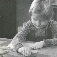 Practising drawing using metal templates. Montessori nursery, Berlin-Tempelhof, 1950 - T. Müller, R. Schneider, <em>Lehrmaterialien 1913-1935. Möbel und Architektur. Techning Meterials 1913-1935. Furniture and Architecture</em>, München, Prestel Verlag, 2002, p.100$$$464